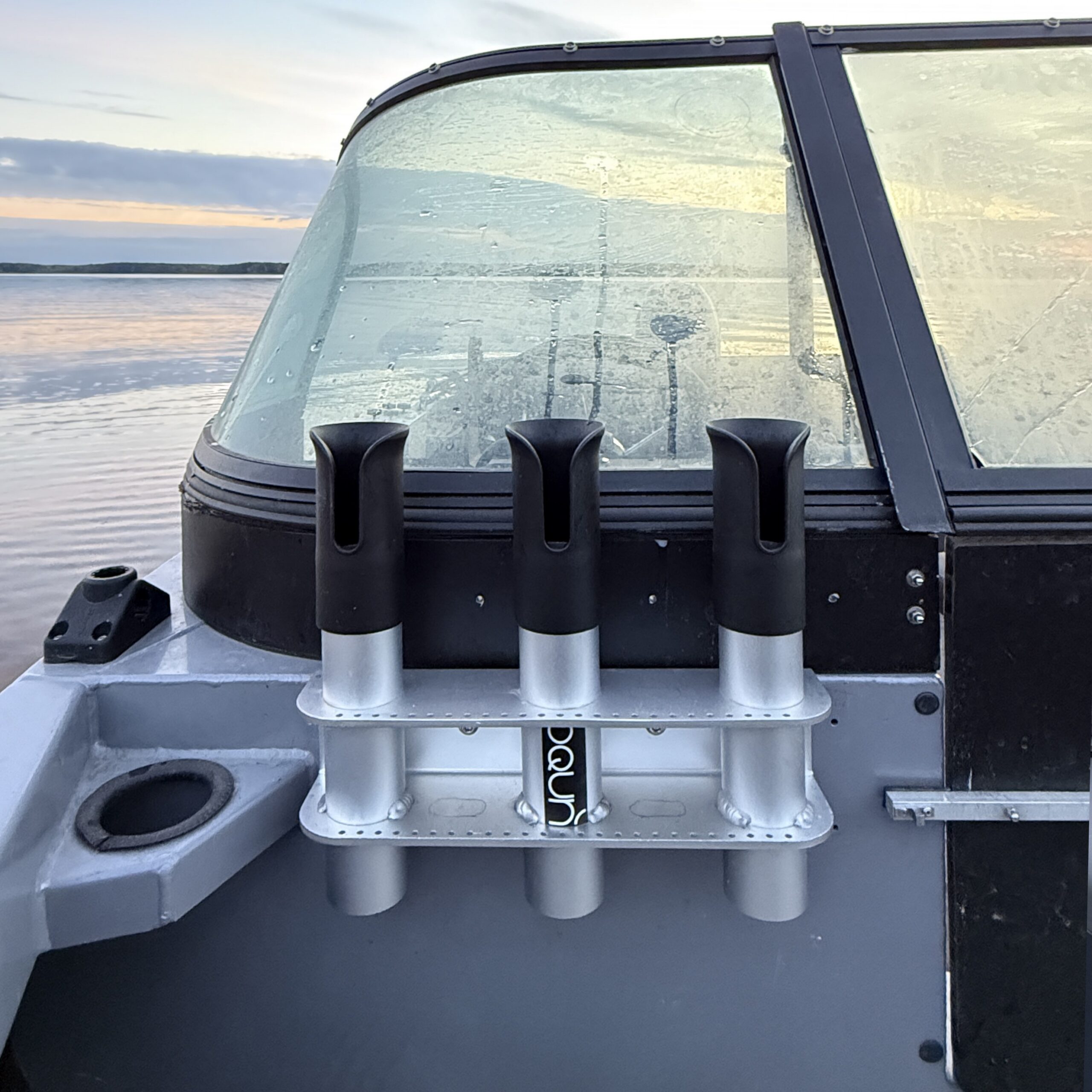 Держатель спиннинга тройной/родхолдер серый, OQUN