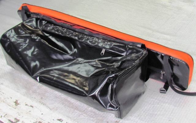 Накладка с сумкой на сидение S-350(SL-350), S-380, S-400, S-450, S-555 (черно-оранжевая)