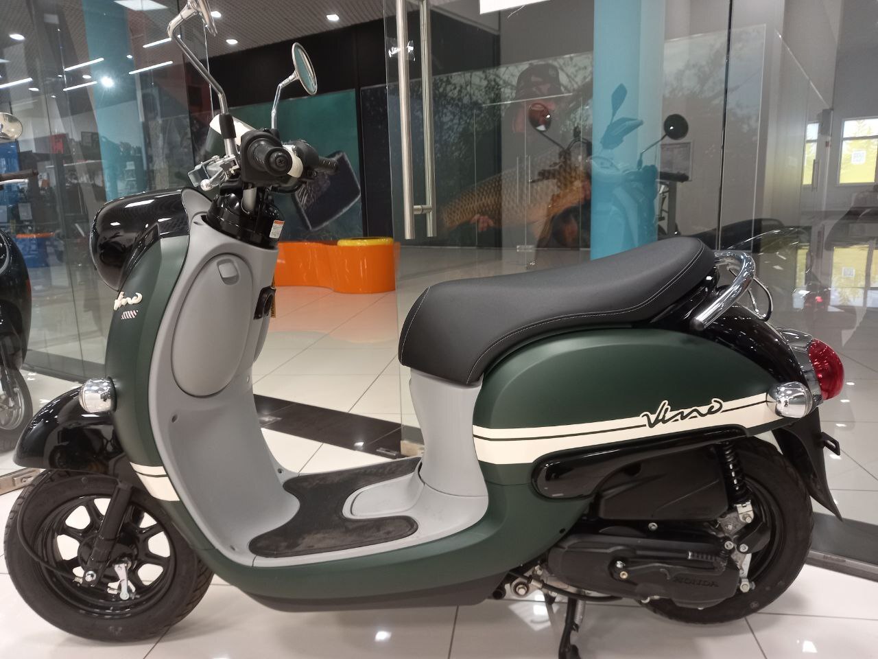 Скутер Yamaha Vino FI AY02  С ПРОБЕГОМ, зеленый