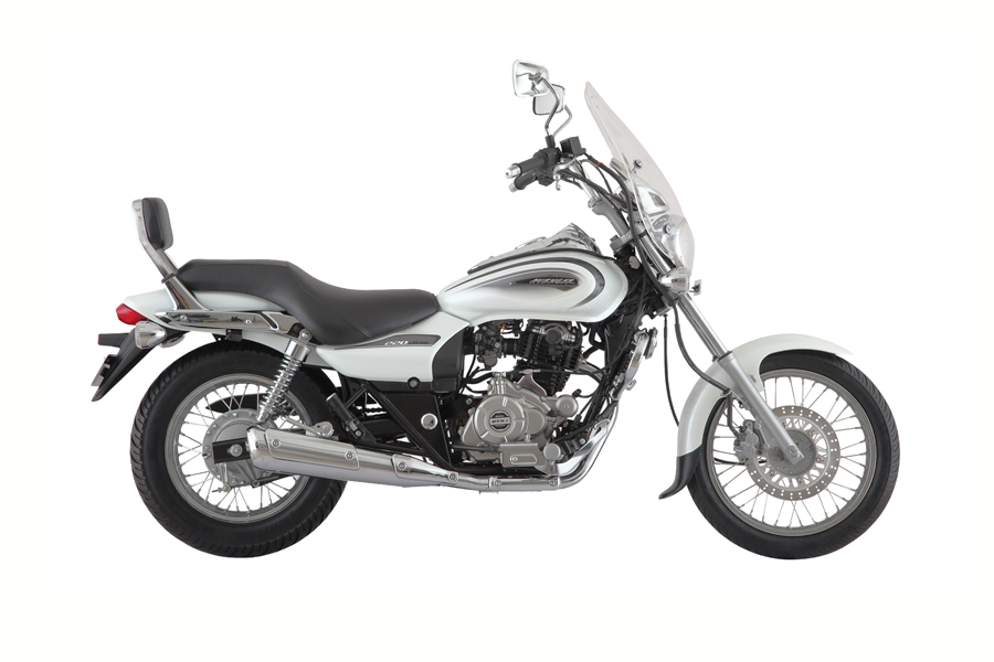 Мотоцикл Bajaj Avenger 220 Cruise белый