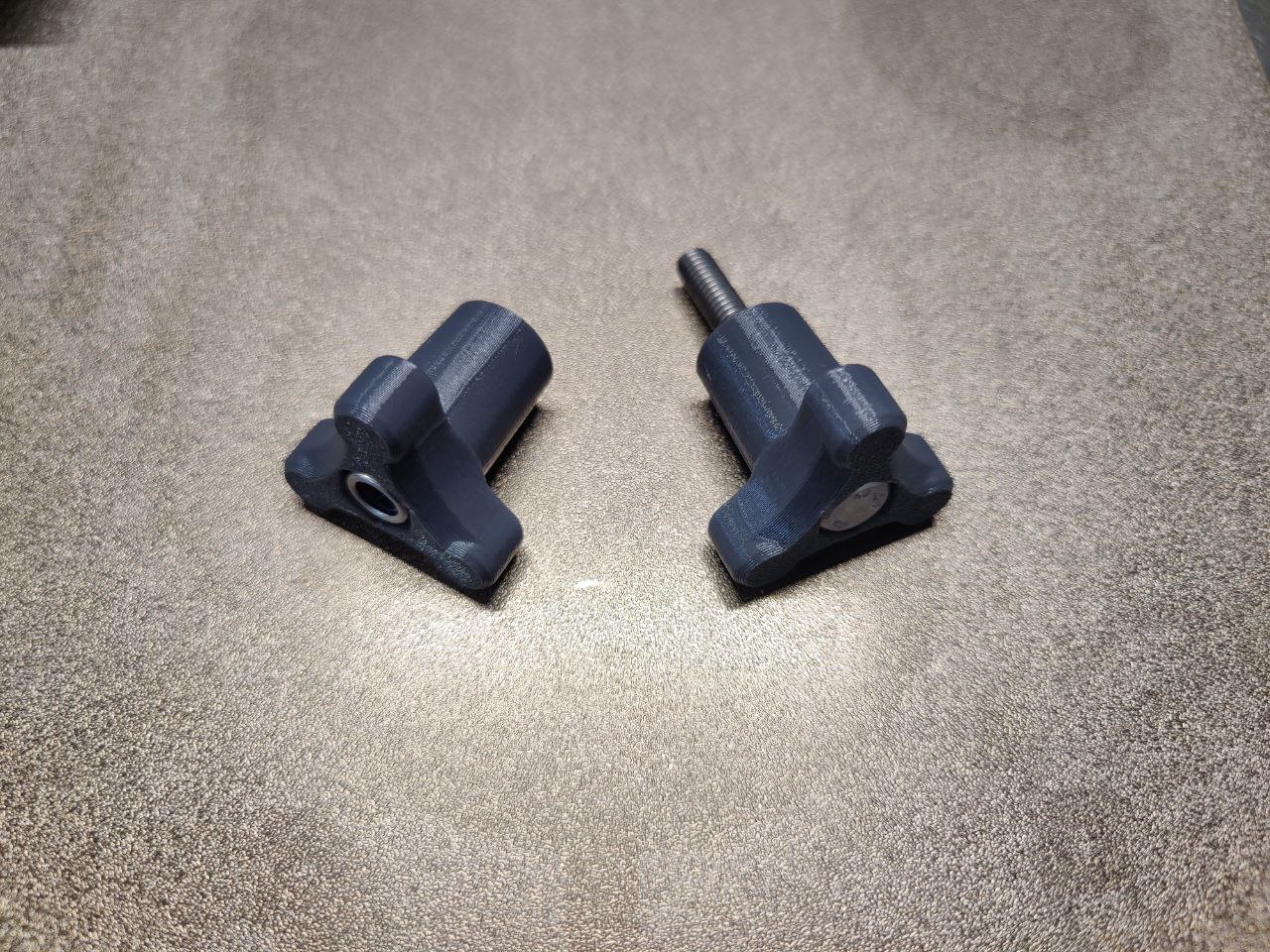 Ручка (барашек) треугольный М6. Удлиненный. Цвет серый. К-т 2шт, Прокатись.Ру Ручка (барашек) треугольный М6. Удлиненный. Цвет серый. К-т 2шт, Прокатись.Ру