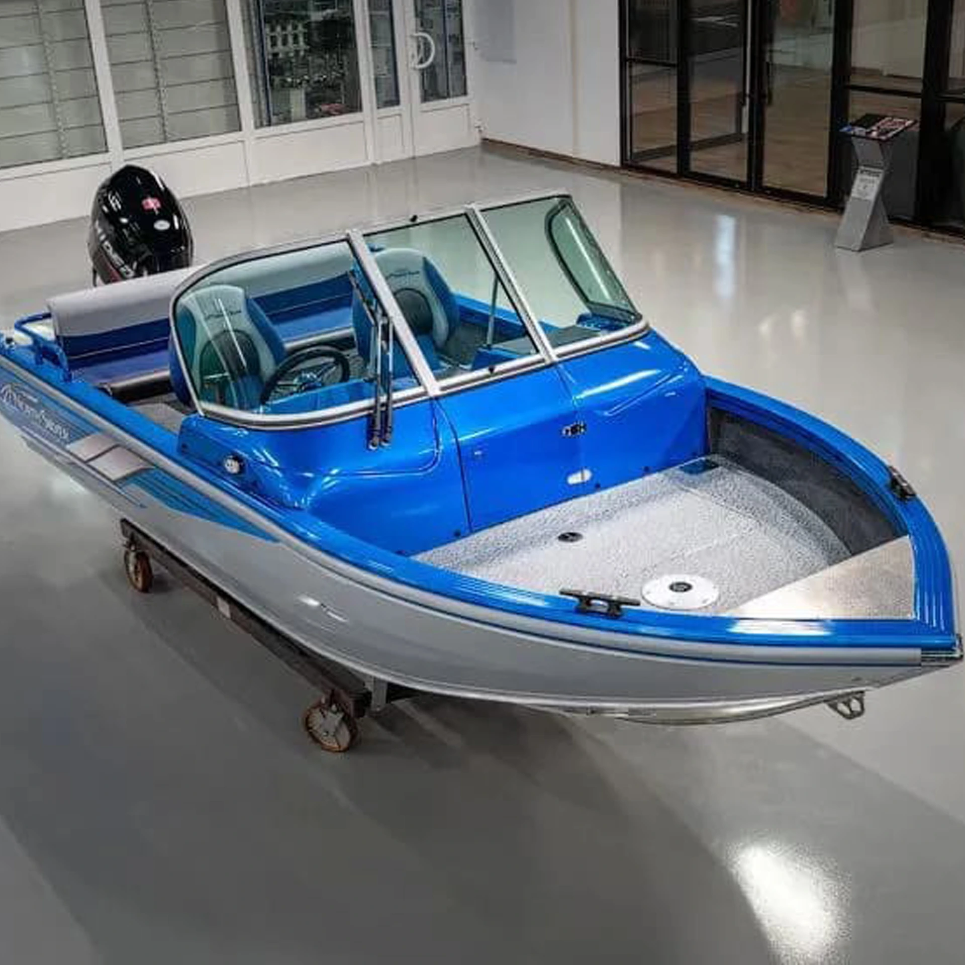 Катер NorthSilver 470 Fish