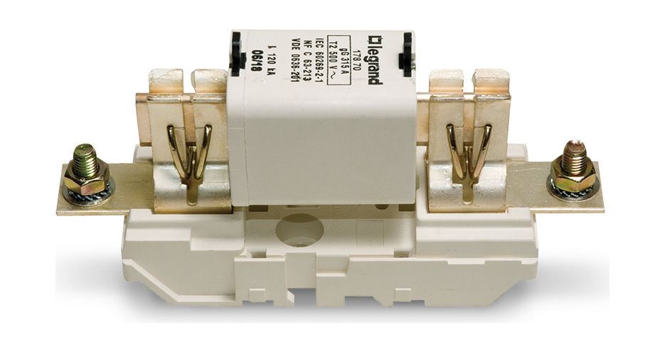 Держатель предохранителя для подруливающих устройств Max Power СТ35/45/60/80/125/VIP150 Держатель предохранителя для подруливающих устройств Max Power СТ35/45/60/80/125/VIP150