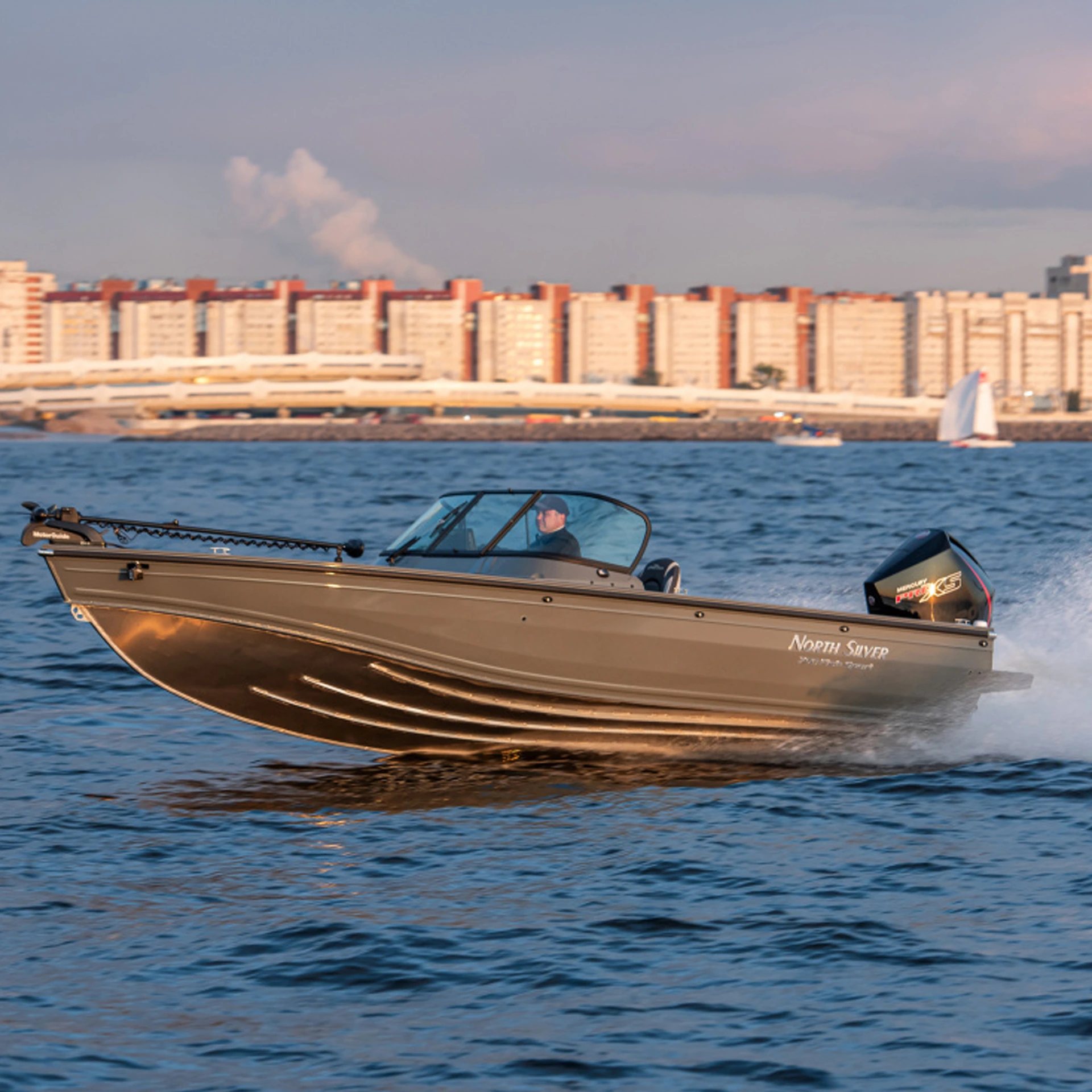 Катер NorthSilver 700 Fish Sport