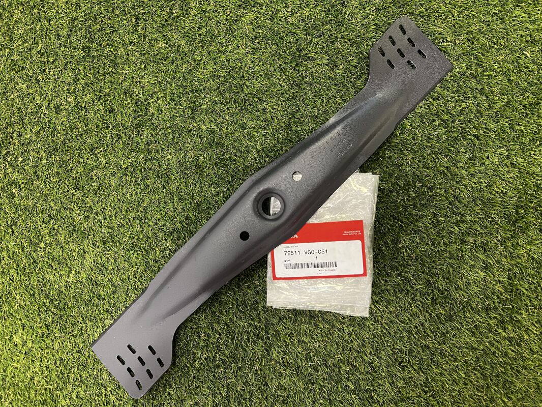 Нож для газонокосилки HRD536