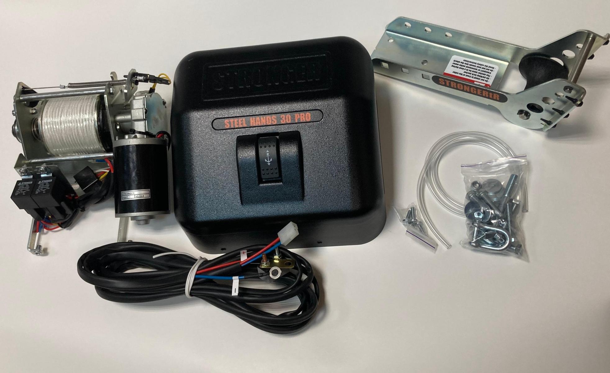 Stronger Steel Hands 30 PRO Якорная лебедка (роульс в комплекте), черная NEW