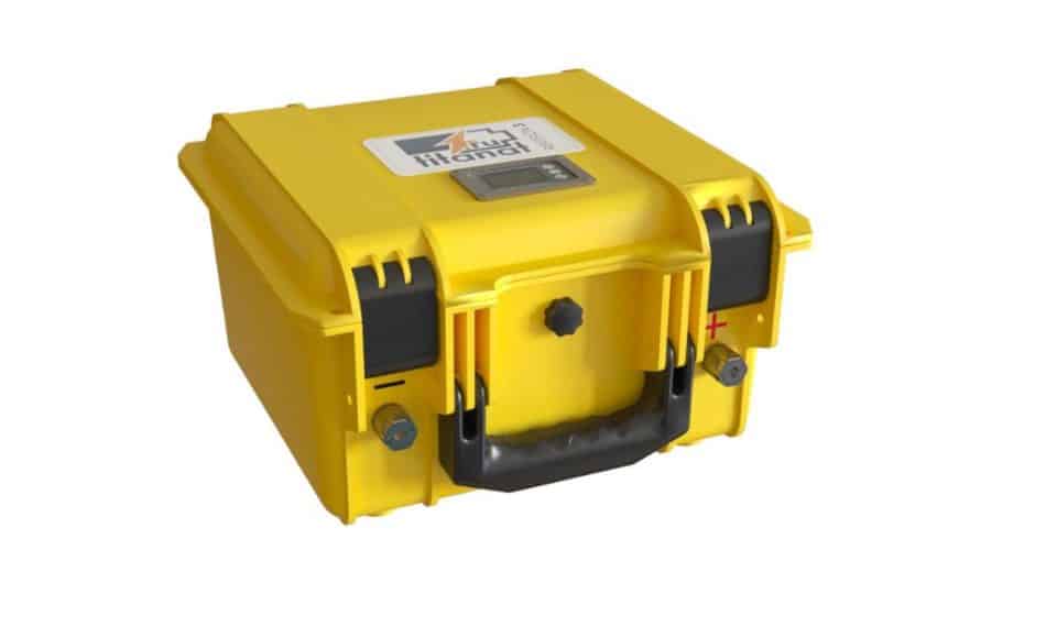 АКБ Titanat LiFePO4 YPB 12V104 TK15 100A (1 прикуриватель) 