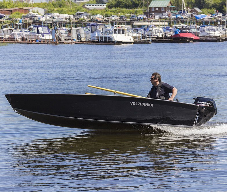Катер Volzhanka 42