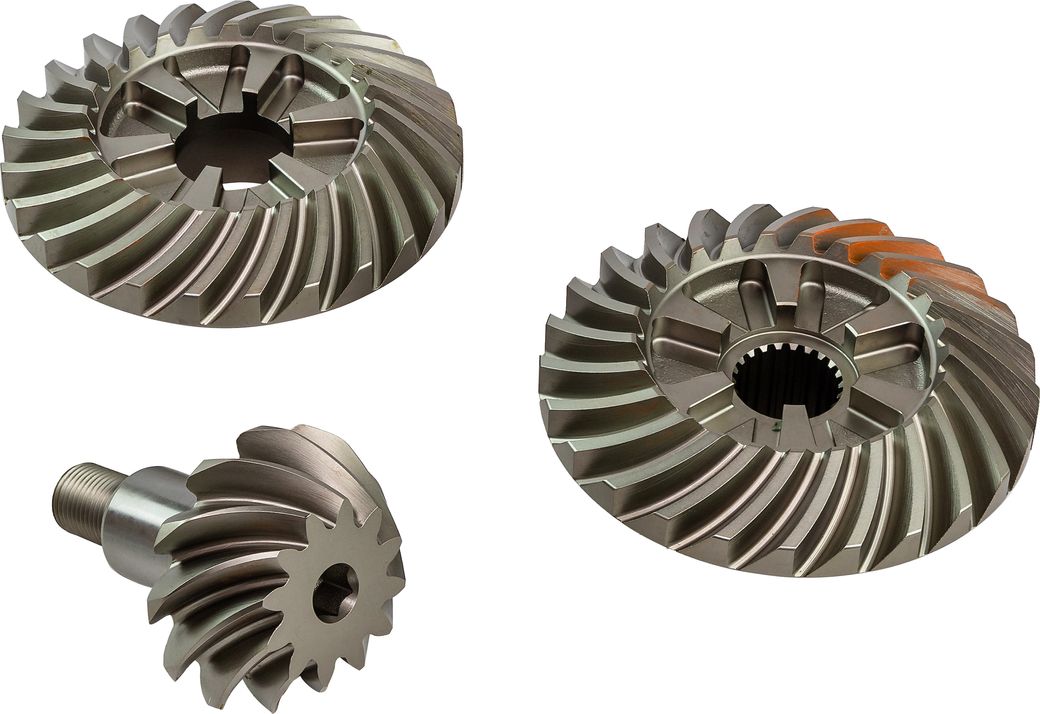 Шестерни редуктора Suzuki DF300B/325A/350A, верхний редуктор (комплект)