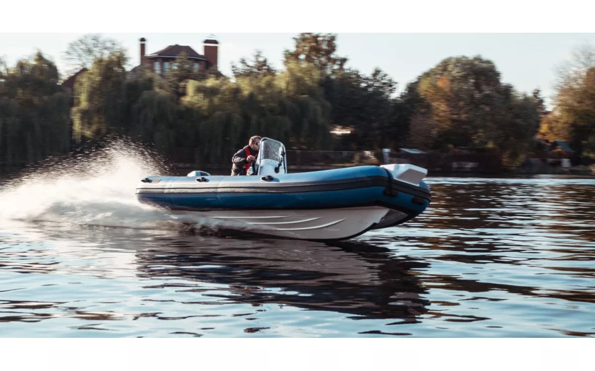 Лодка RIB Forza Marine Навигатор 520R (пустой) белый/серый