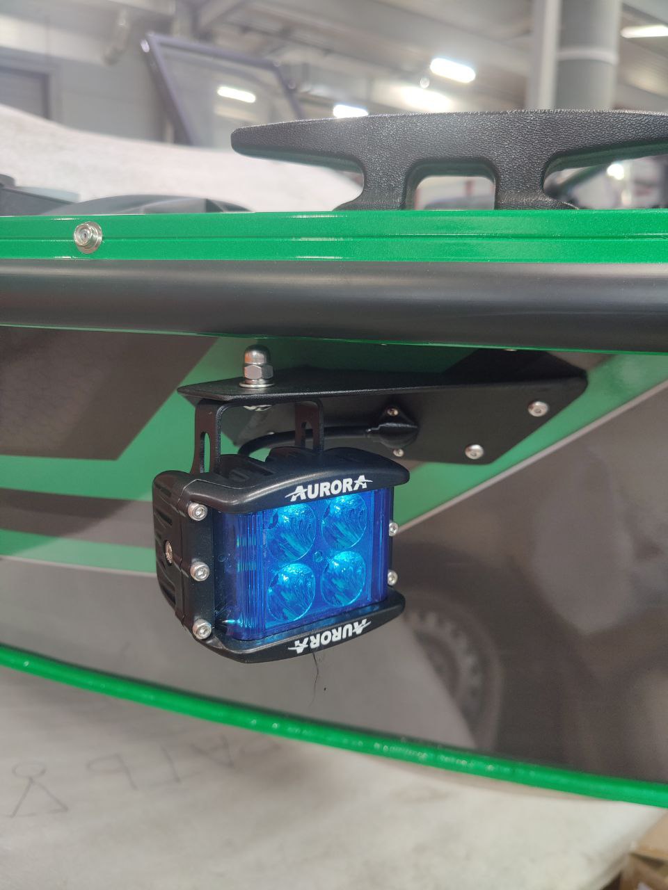 Крепеж носовых фар (к-кт 2шт) лодка FISHPRO Х7 алюминий, Прокатись.ру