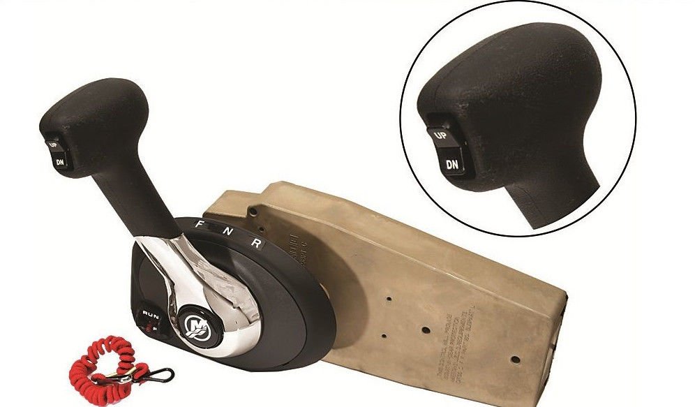 ПДУ Mercury врезной 8M0030550