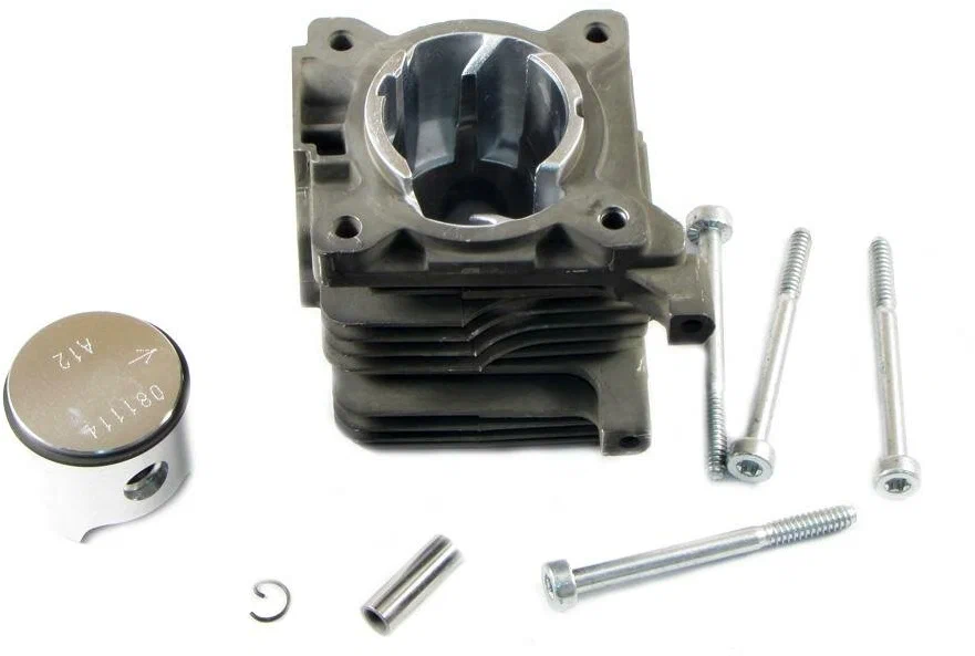 Цилиндр с поршнем Fs-38,45,55,MM-55,BT-45