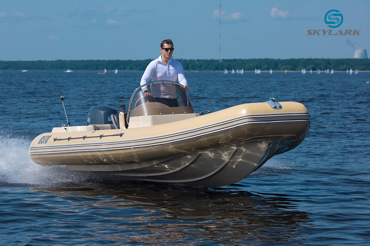Лодка RIB Skylark Rider R570