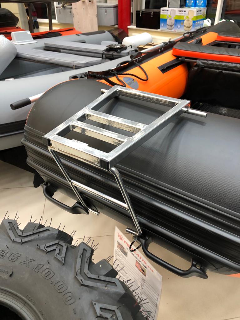 Крепление универсальное для якорной лебедки, хром