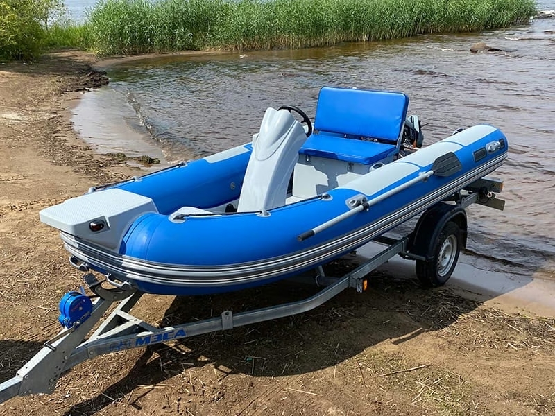 Лодка RIB Forza Marine Навигатор 400R PRO белый/светло-синий