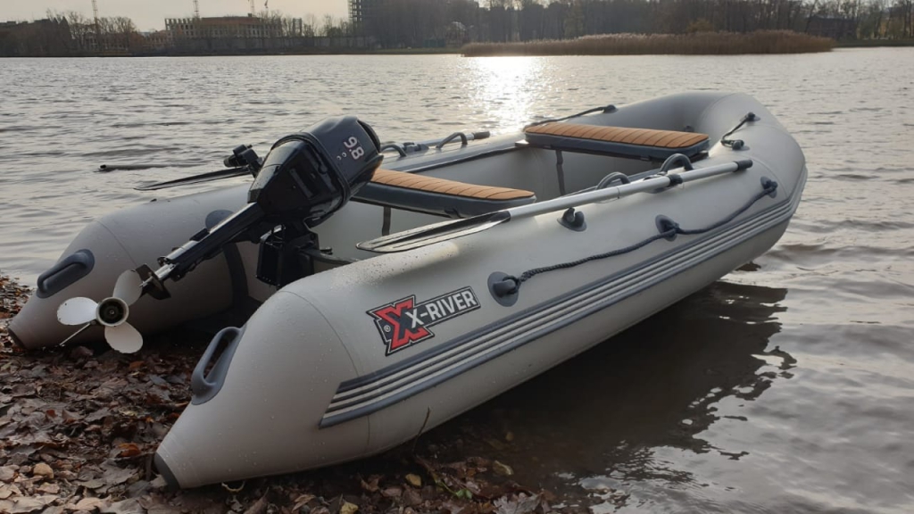 Лодка ПВХ X-River Rocky 395 НДВД + усиленное дно и баллон, серый/фурнитура черная