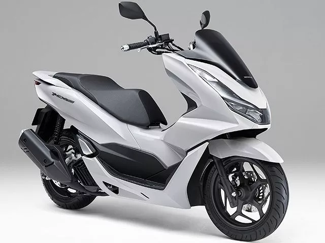 Скутер Honda PCX160 белый