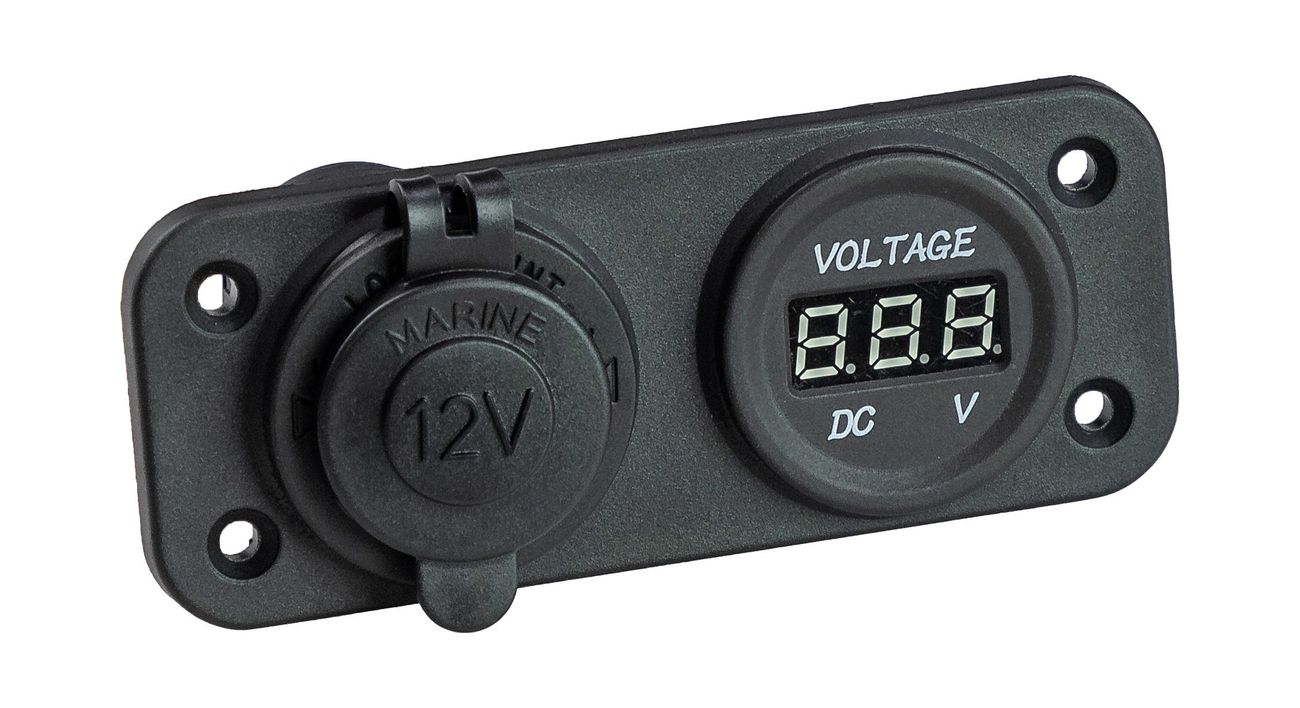 Разъем прикуривателя и цифровой вольтметр