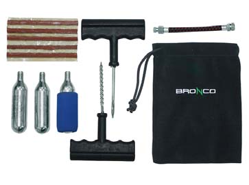 Комплект для заделывания прокола AT-12200 