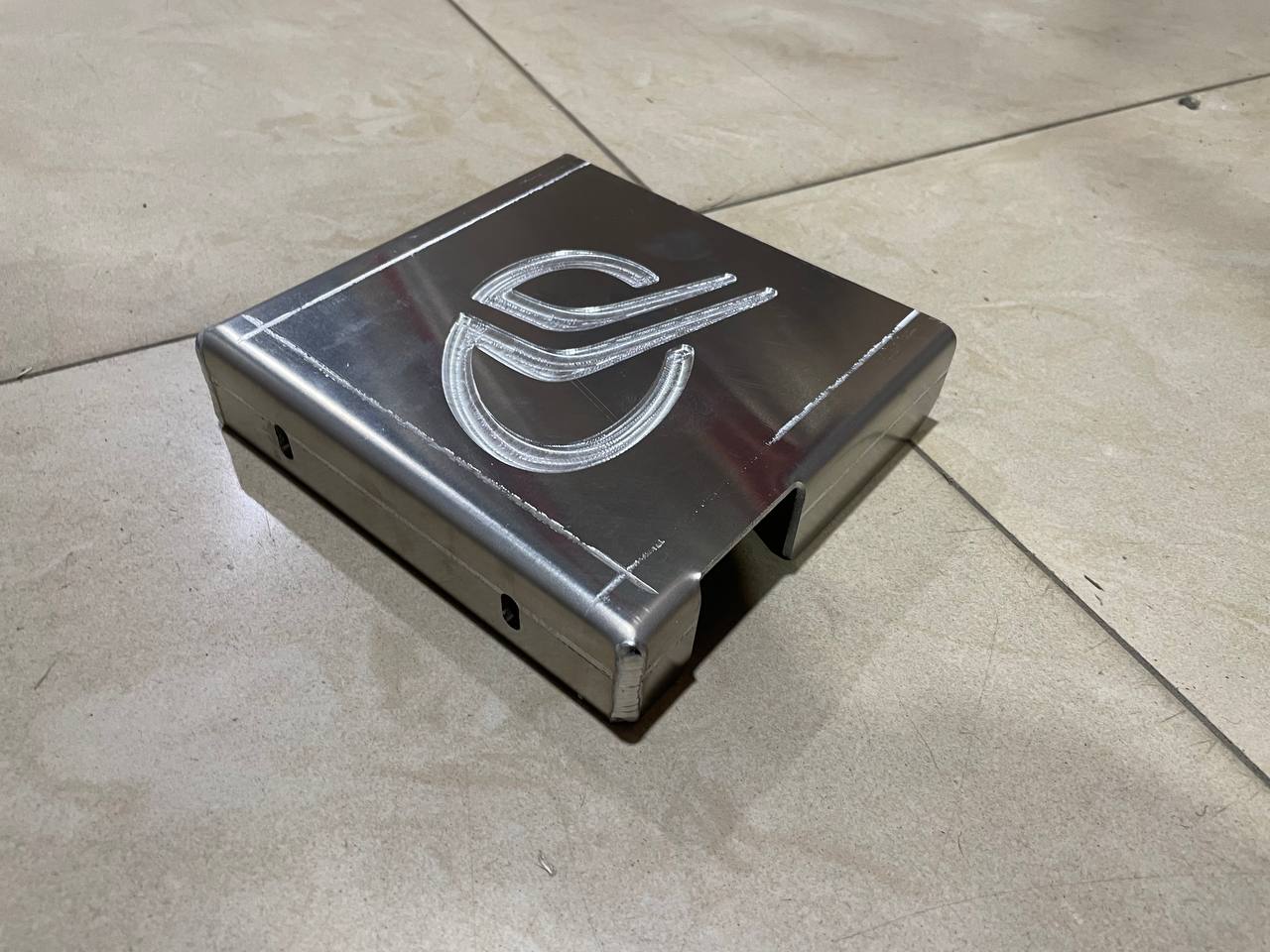 Комплект подножек для прицепа с логотипом (2 шт)