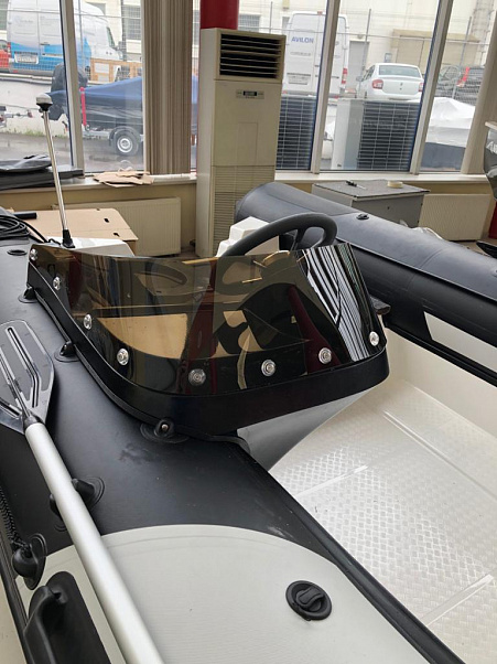 Консоль СПОРТ на баллон со стеклом, графит