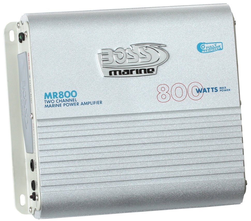 Морской усилитель BOSS MR800, 2x 400 Вт макс на 2 Ом