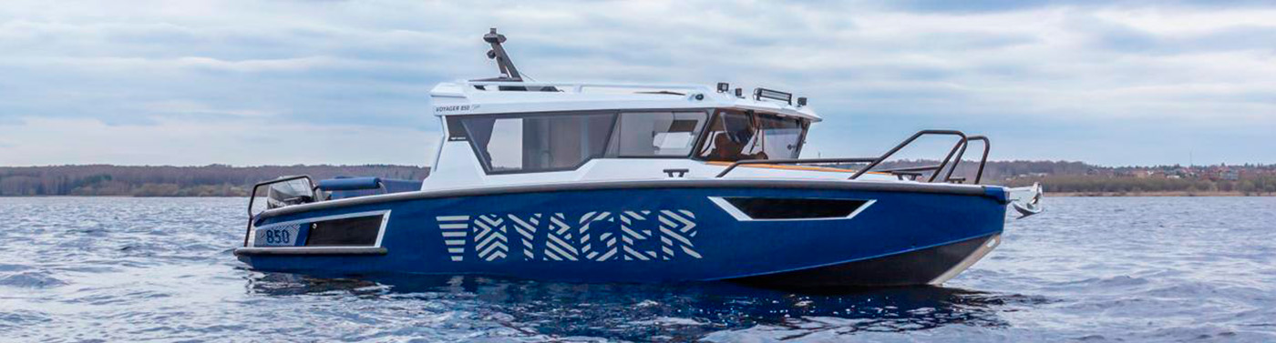 кабинный катер премиального класса VOYAGER 850 CABIN TWIN