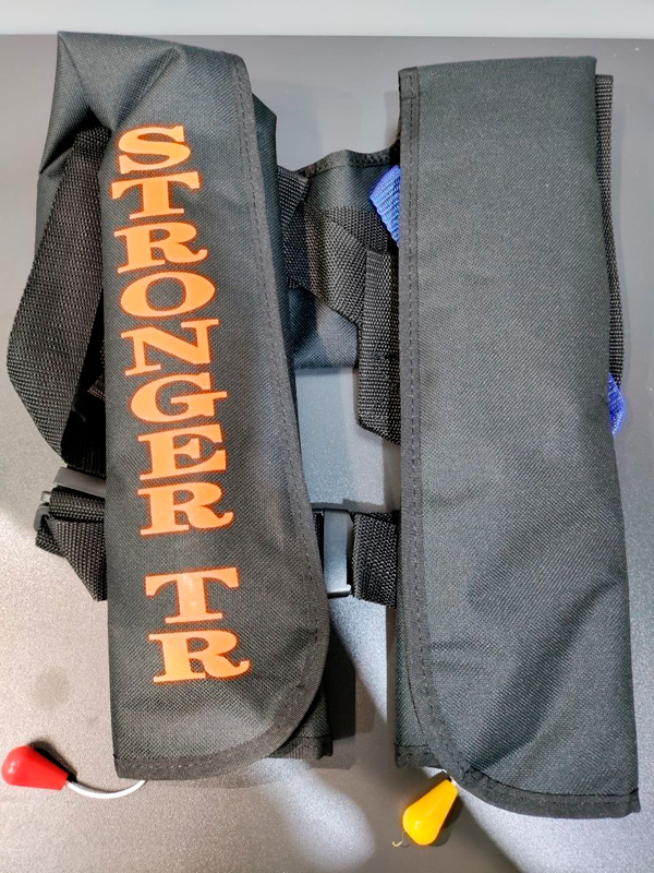 спасательные жилеты для катеров и моторных лодок