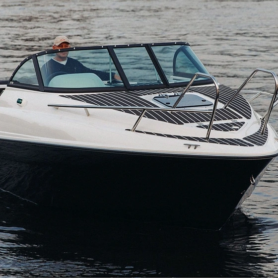 Катер СПЭВ Phoenix 560
