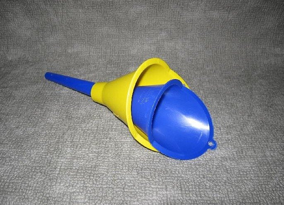 Воронка заливная универсальная двойная 10701MX2