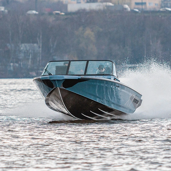 Катер Volzhanka FISHPRO X7 (2026)