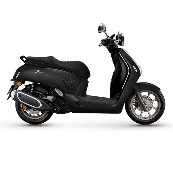 Скутер Honda NWF150 черный Скутер Honda NWF150 черный